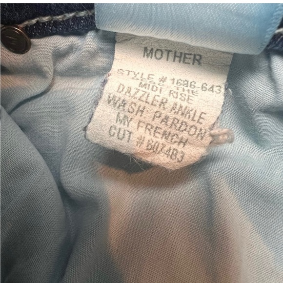 Mother Dazzler Crop Jeans - Picture 8 of 9